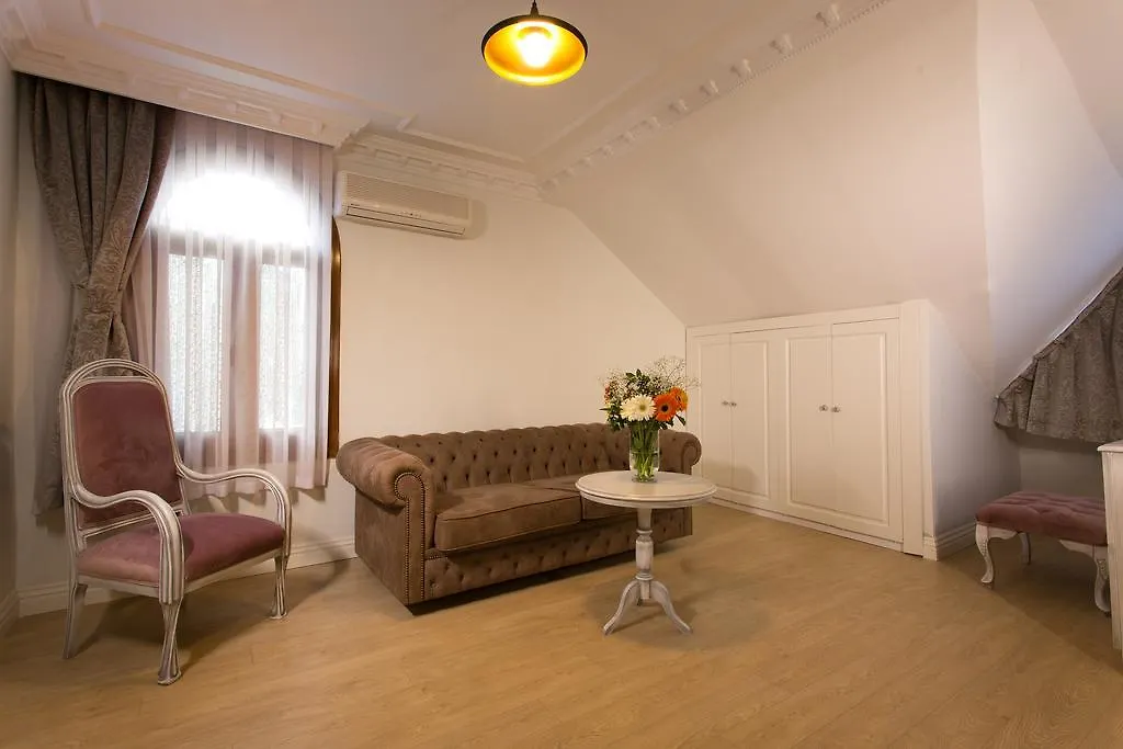 Villa Blanche Hotel Spa & Garden Pool Istanbul 3*,
