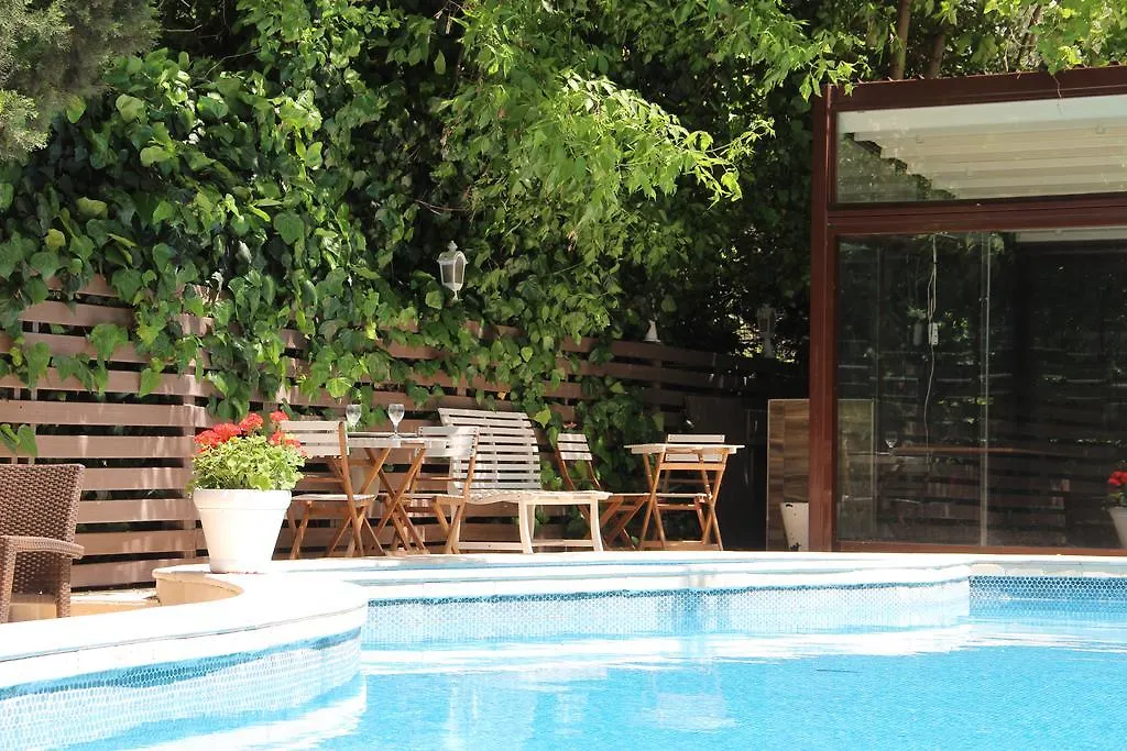 Villa Blanche Hotel Spa & Garden Pool Istanbul 3*,