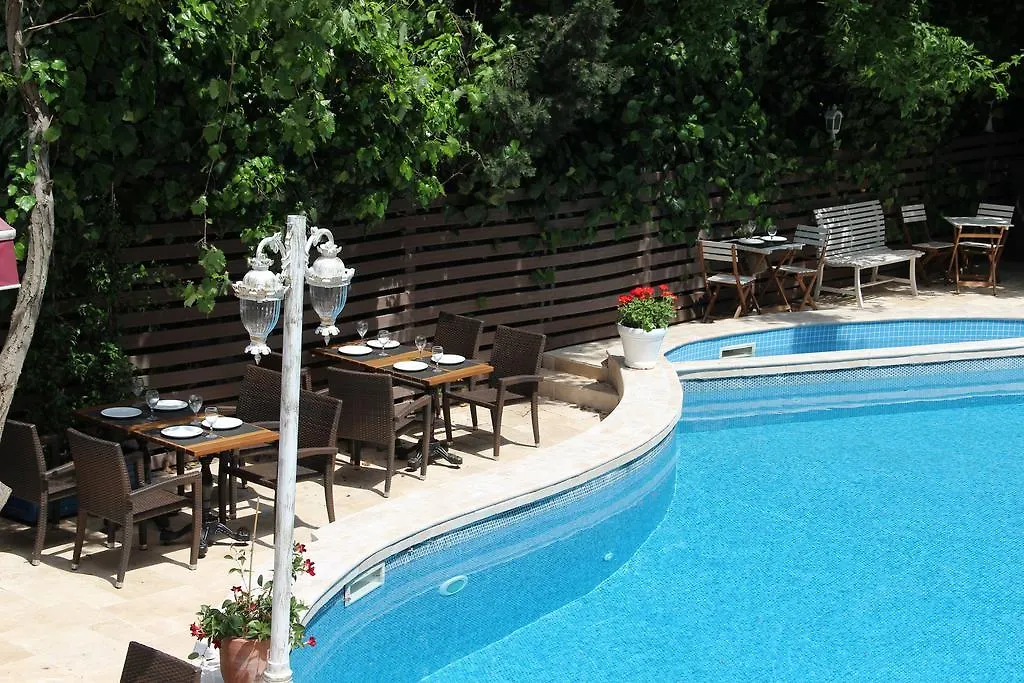 Villa Blanche Hotel Spa & Garden Pool Istanbul